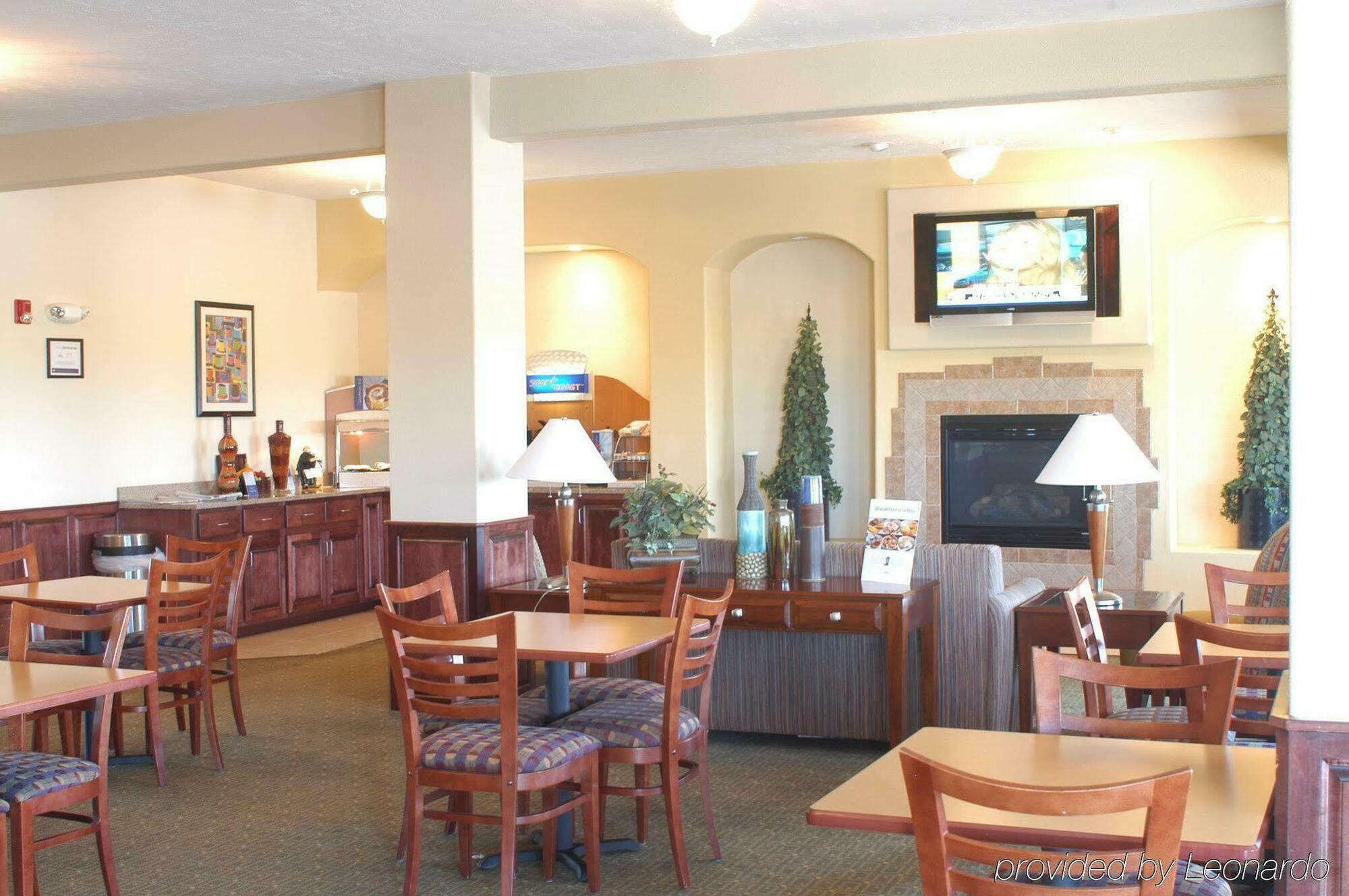 Holiday Inn Express & Suites Alamosa By Ihg Exterior foto
