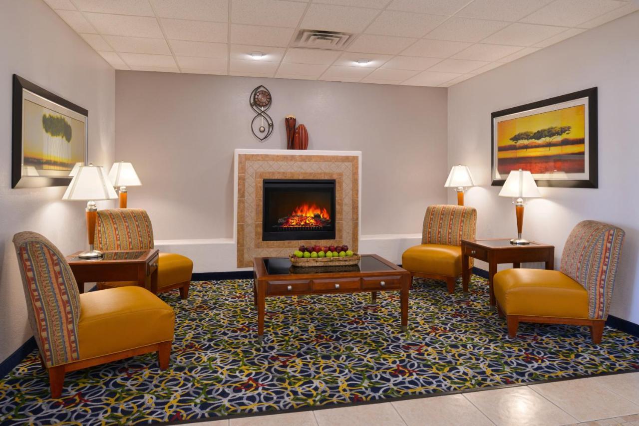 Holiday Inn Express & Suites Alamosa By Ihg Exterior foto